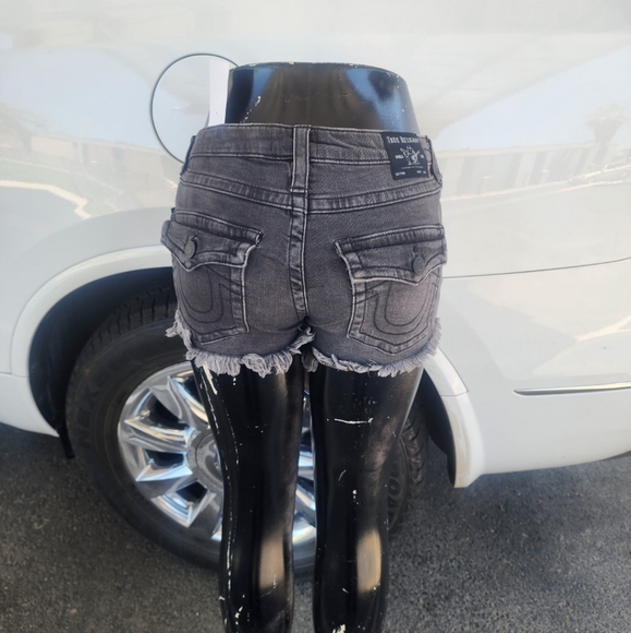 True religion - Picture 2 of 3